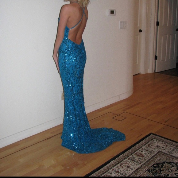 PROM DRESS - Picture 2 of 2